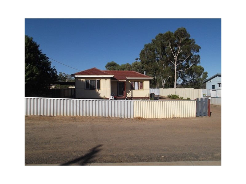 12 Falls Street, Brookton WA 6306