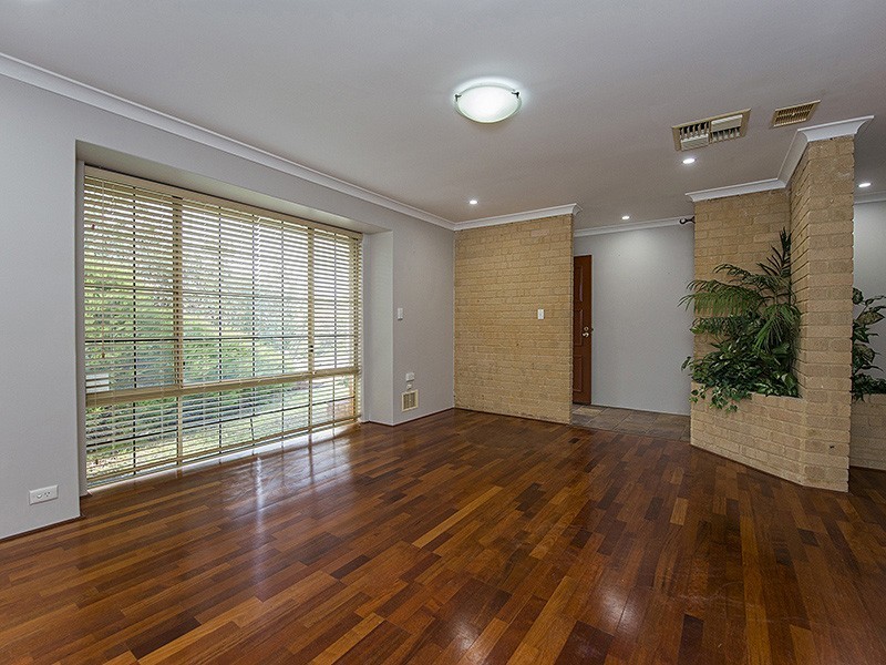 19 Maranon Crescent, Beechboro WA 6063