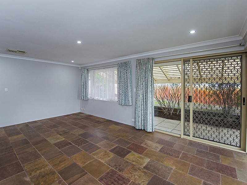 19 Maranon Crescent, Beechboro WA 6063