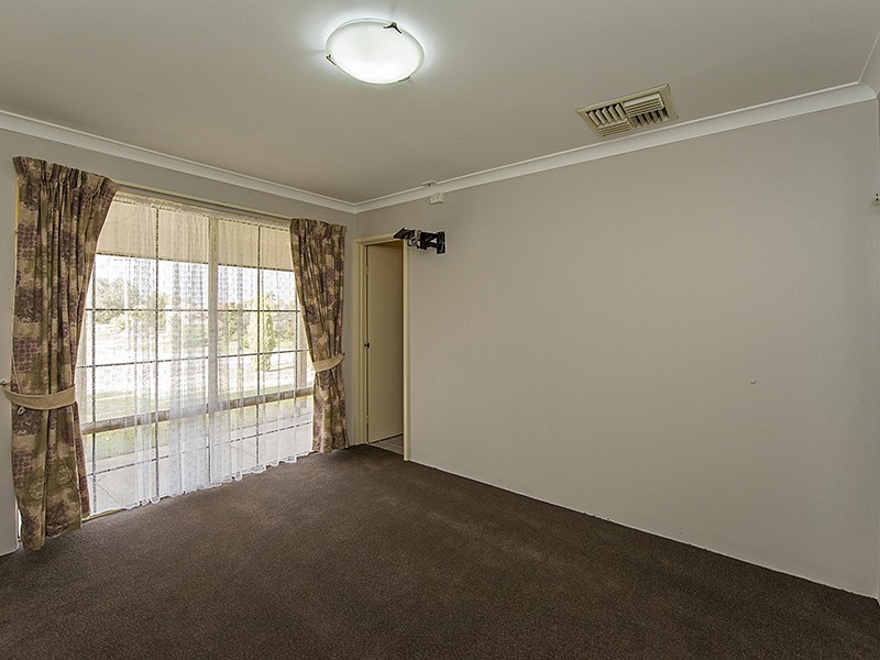 19 Maranon Crescent, Beechboro WA 6063