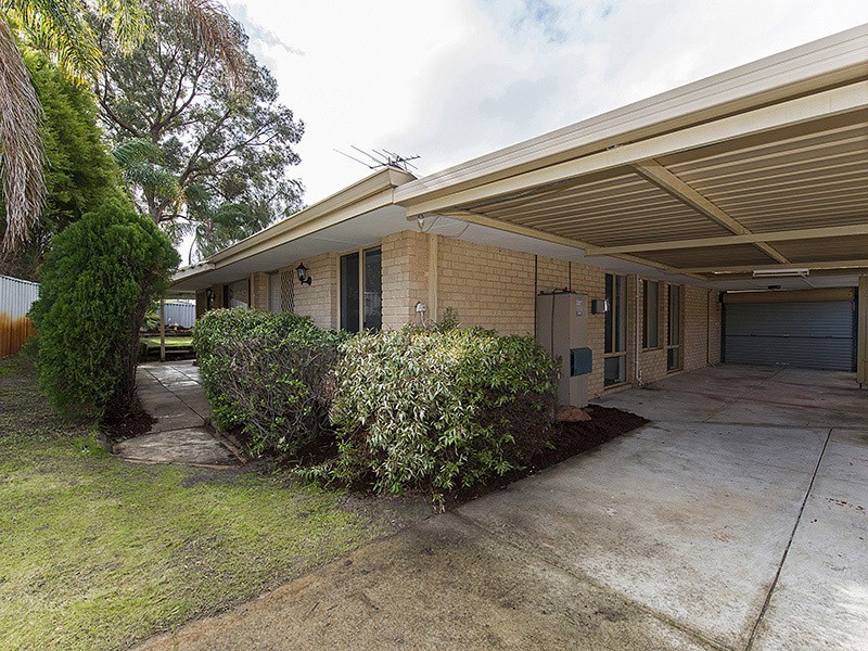 19 Maranon Crescent, Beechboro WA 6063