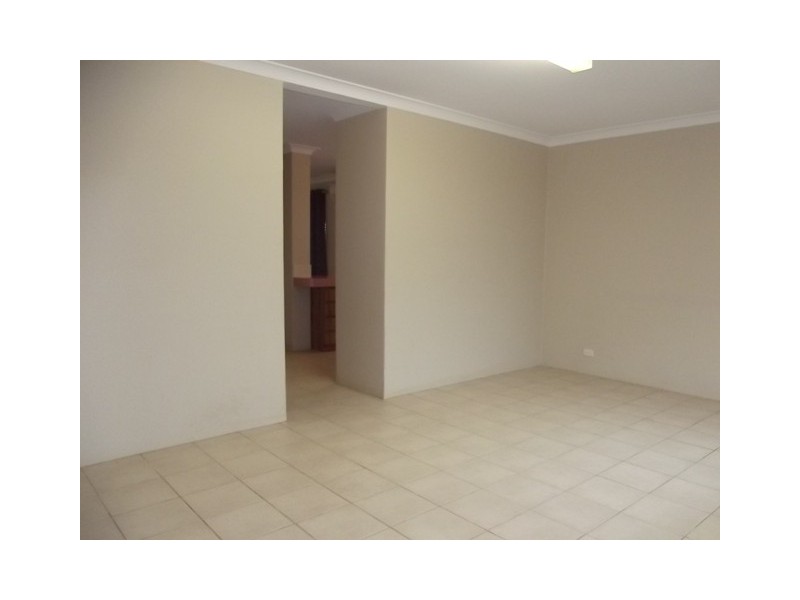 42 Ferguson Street, Midvale WA 6056