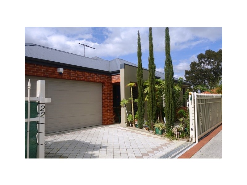 1/22 Hamersley Street, Midland WA 6056