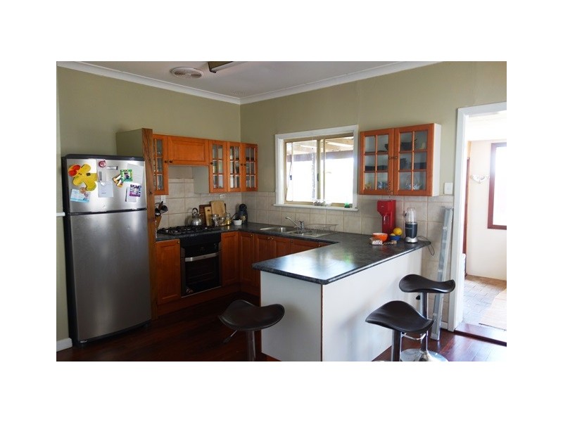 2 Albert Street, Bellevue WA 6056