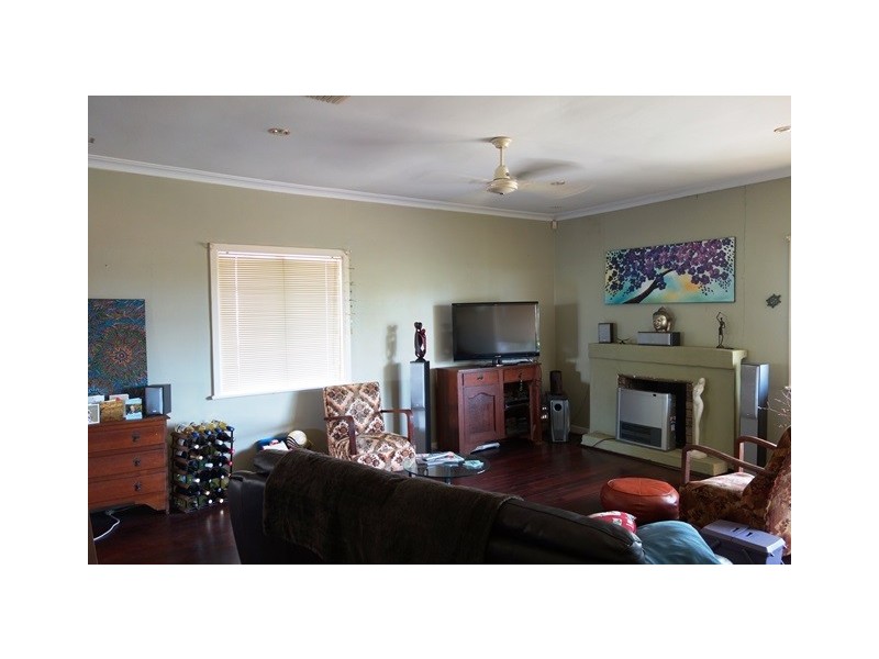 2 Albert Street, Bellevue WA 6056