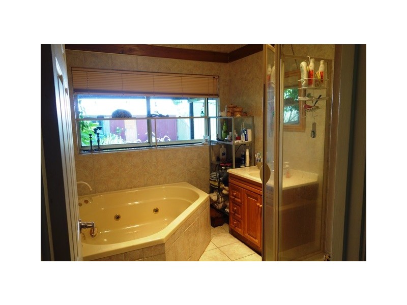 2 Albert Street, Bellevue WA 6056