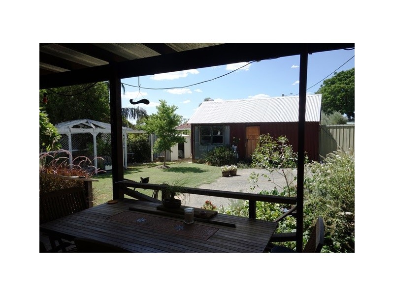 2 Albert Street, Bellevue WA 6056