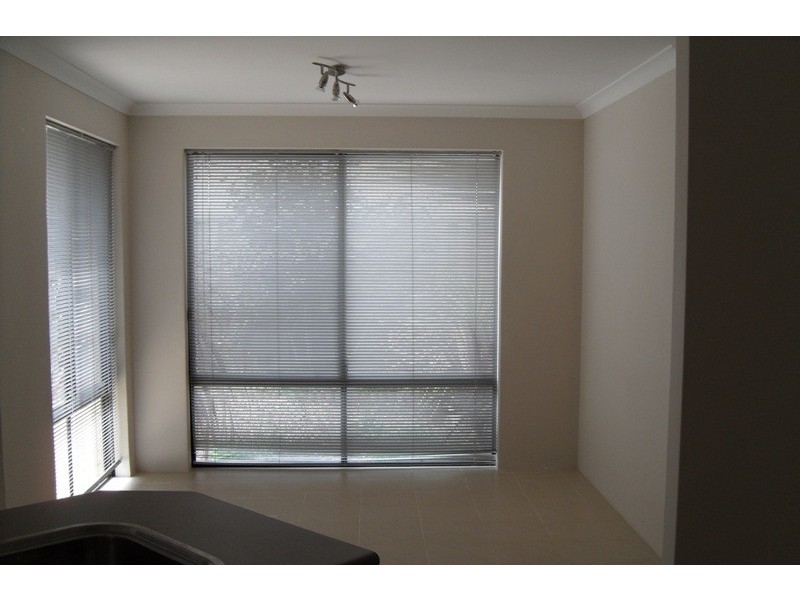 24 Pavilion Circle, The Vines WA 6069