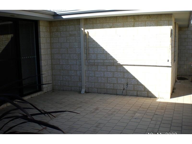 24 Pavilion Circle, The Vines WA 6069