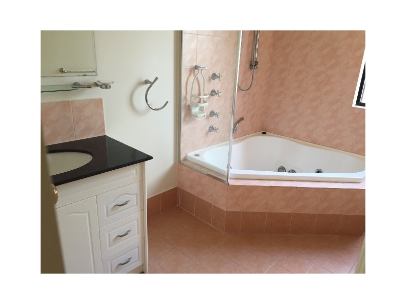 8/186 Collier Road, Bayswater WA 6053