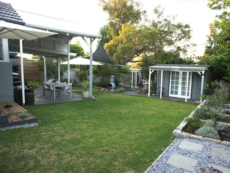 23 Coolga Road, Koongamia WA 6056