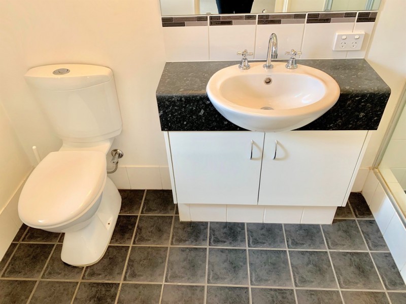 2 George St, Midland WA 6056