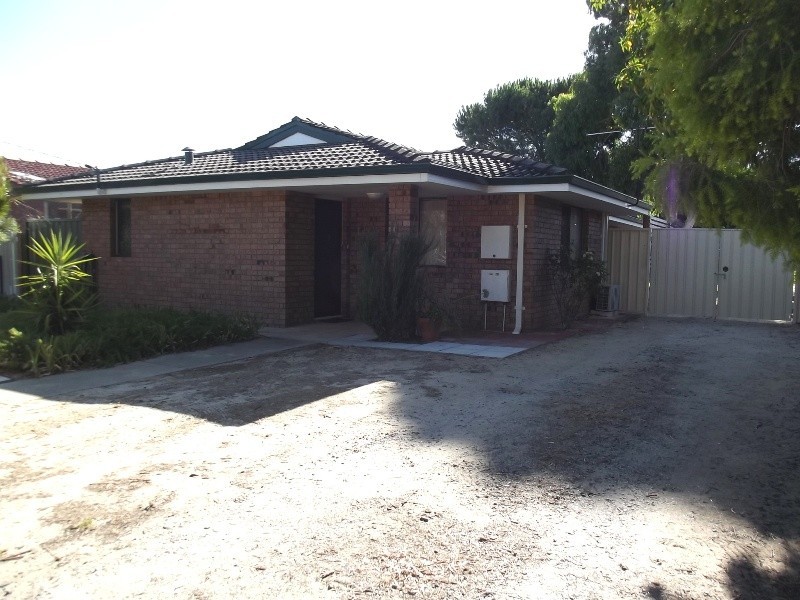 47 Victoria Parade, Midvale WA 6056