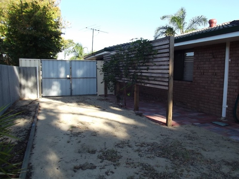 47 Victoria Parade, Midvale WA 6056