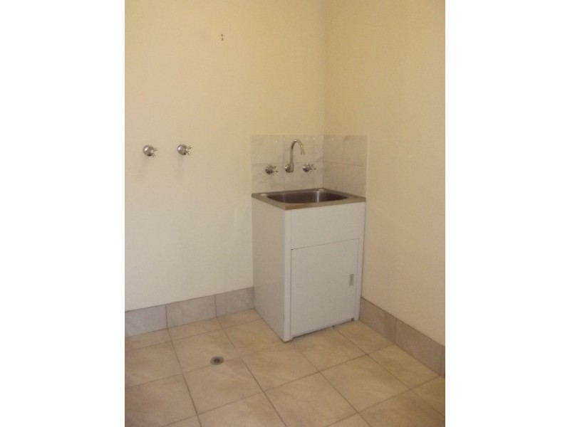 1/33 Elvire St, Viveash WA 6056