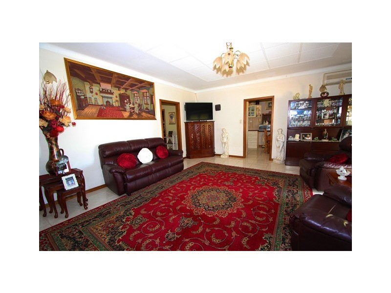 44 Talbot Road, Swan View WA 6056