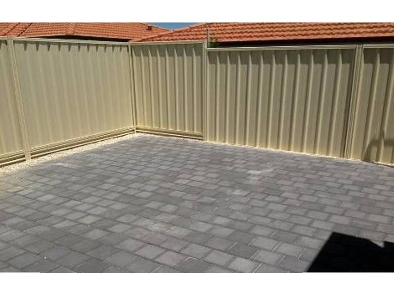 10/3 Spring Avenue, Midland WA 6056