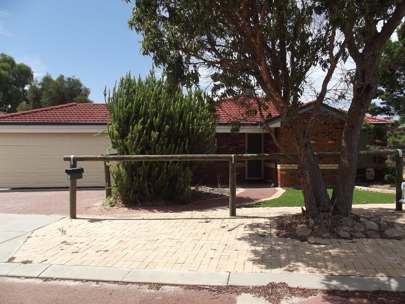 25 Werang Entrance, South Guildford WA 6055