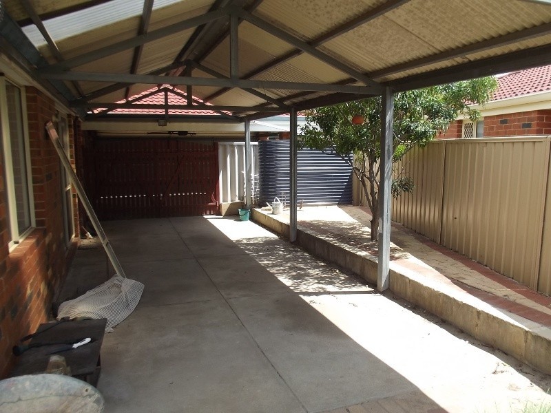 25 Werang Entrance, South Guildford WA 6055