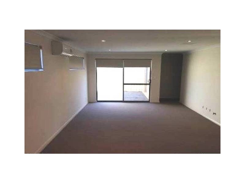 5/3 Spring Avenue, Midland WA 6056