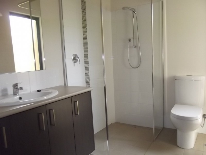 1/50 Hooley Road, Midland WA 6056