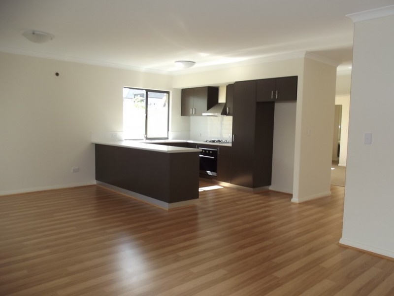 4/50 Hooley Road, Midland WA 6056