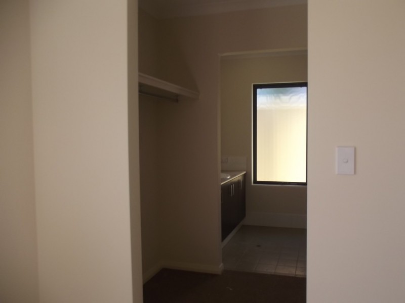 4/50 Hooley Road, Midland WA 6056