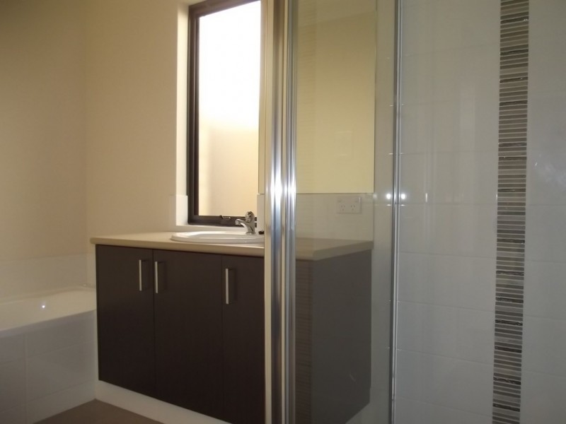 4/50 Hooley Road, Midland WA 6056