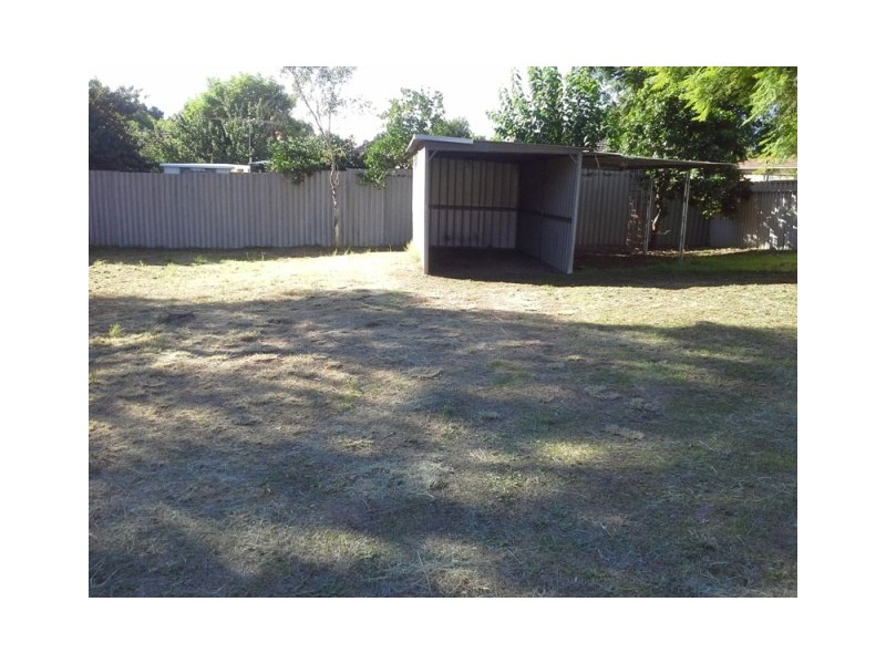 11 Gladstone Avenue, Swan View WA 6056