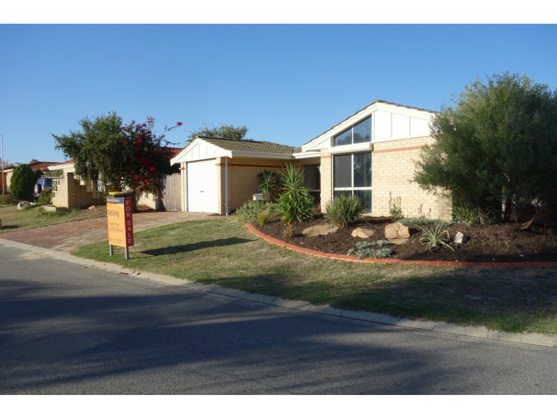 28 Burton Retreat, Stratton WA 6056