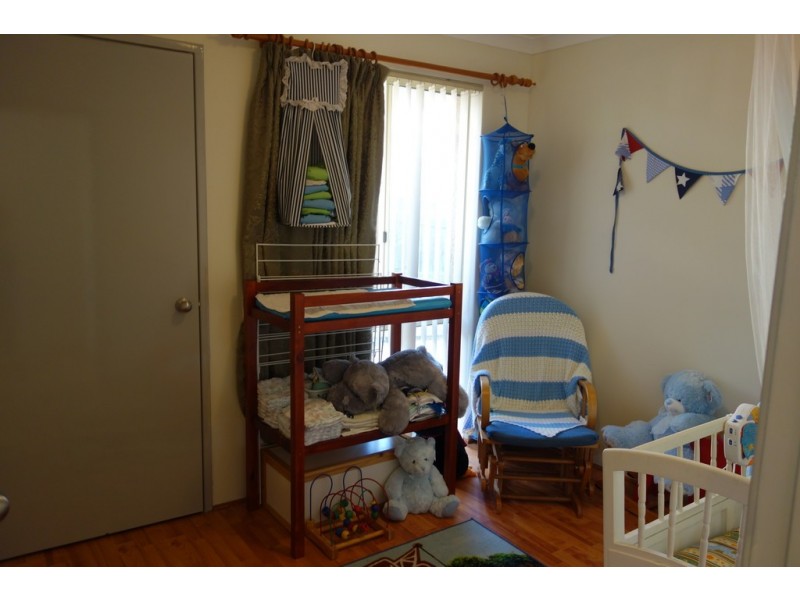 28 Burton Retreat, Stratton WA 6056