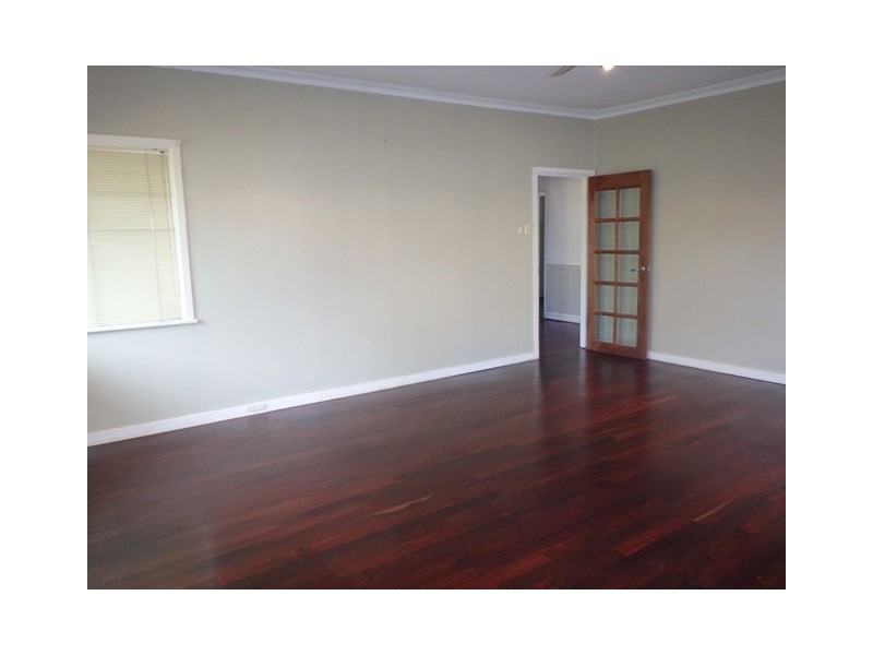 2 Albert Street, Bellevue WA 6056