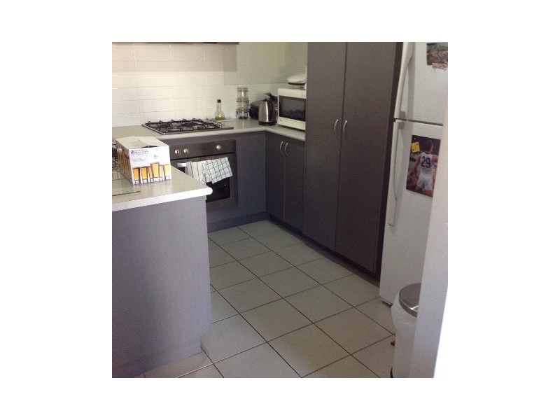 3/7 Templeman Place, Midland WA 6056