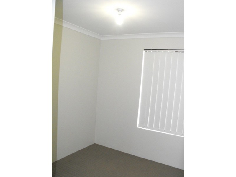 3/7 Templeman Place, Midland WA 6056