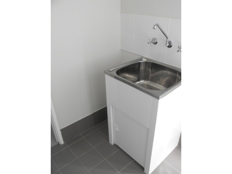 3/7 Templeman Place, Midland WA 6056