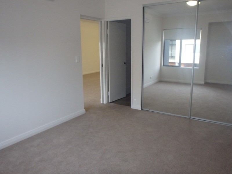 16/4 Wallsend Road, Woodbridge WA 6056