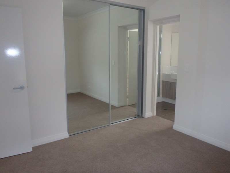 16/4 Wallsend Road, Woodbridge WA 6056