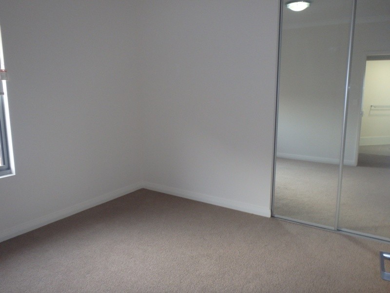 16/4 Wallsend Road, Woodbridge WA 6056