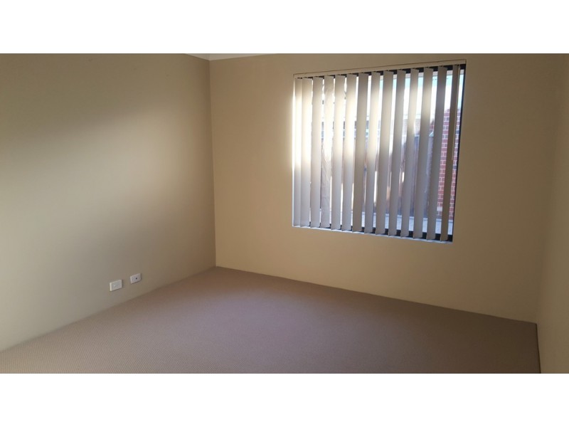 6 Heathland Terrace, Ellenbrook WA 6069