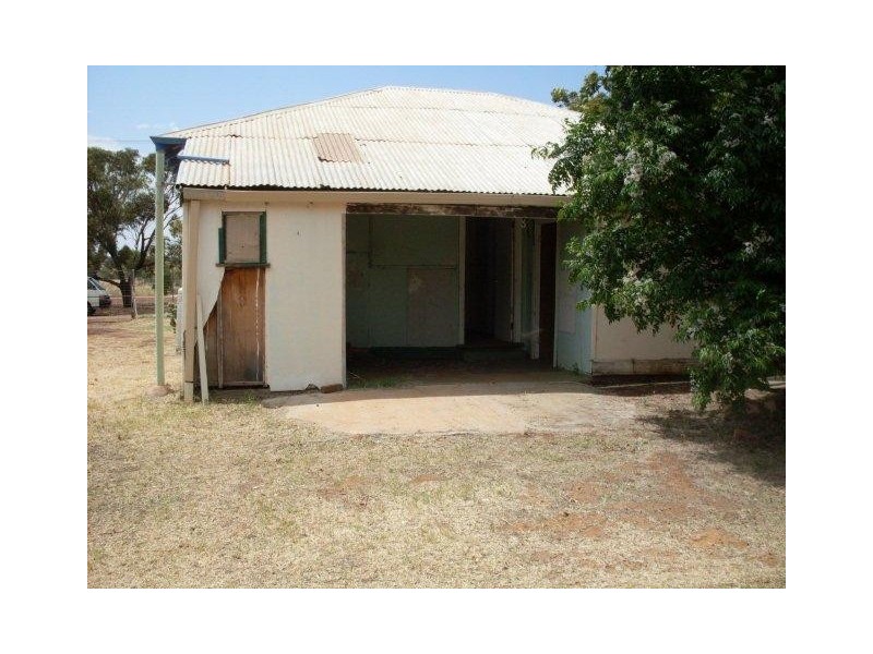 11 Steele Street, Mullewa WA 6630