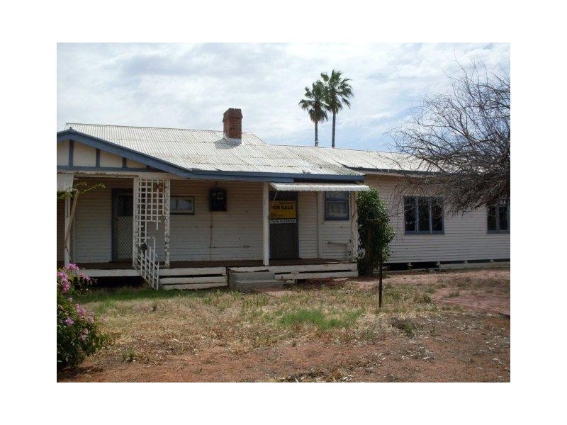 35-37 Main Road, Mullewa WA 6630