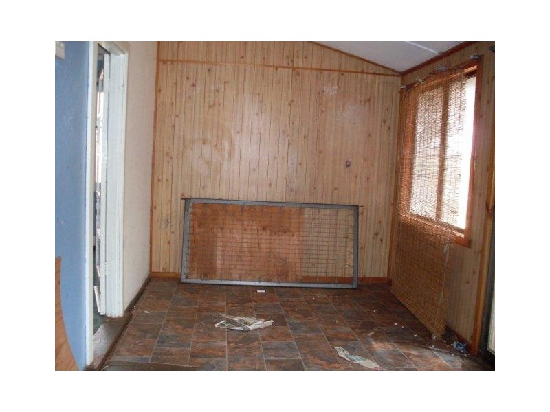 35-37 Main Road, Mullewa WA 6630