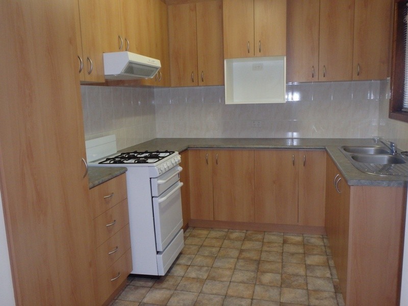 8c George Street, Midland WA 6056