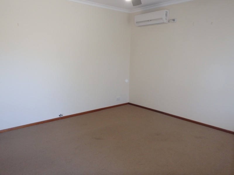 8c George Street, Midland WA 6056