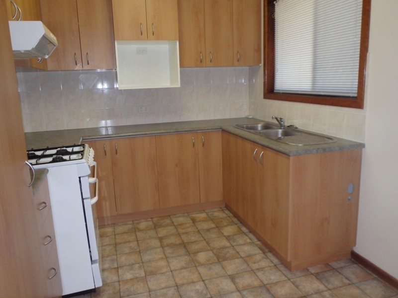 8c George Street, Midland WA 6056