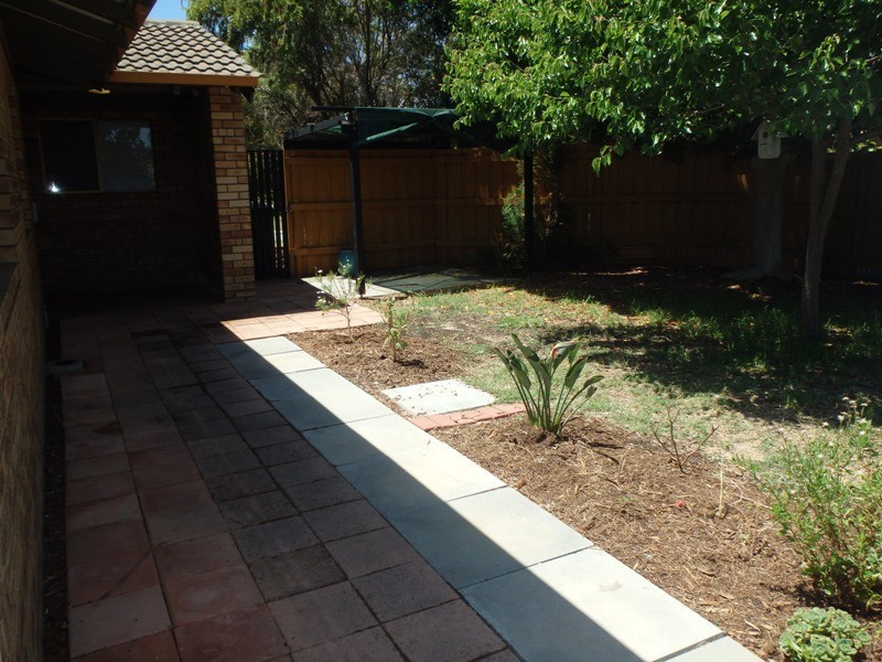 8c George Street, Midland WA 6056