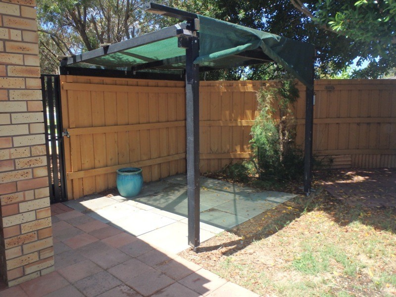 8c George Street, Midland WA 6056