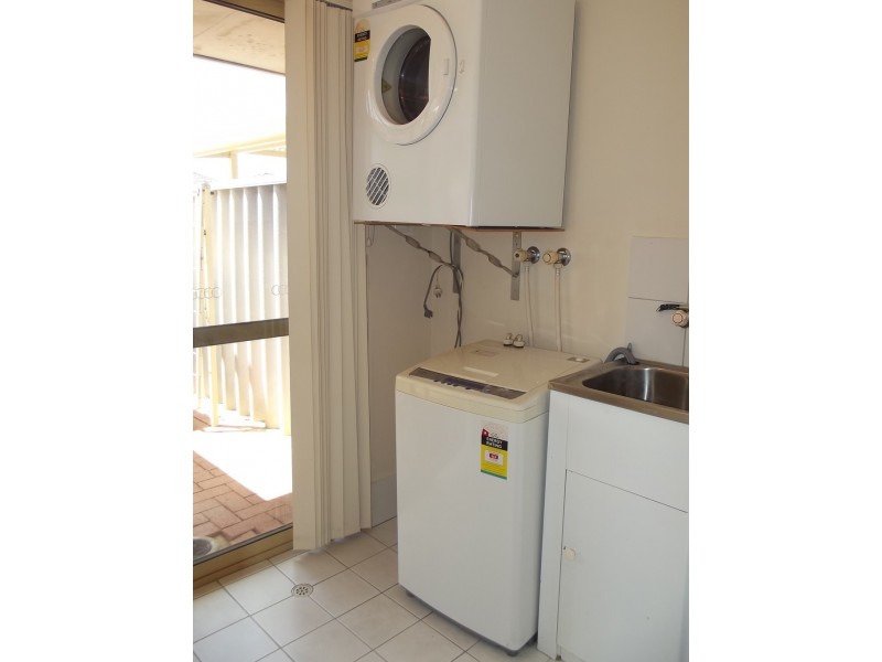 1/55 Sayer Street, Midland WA 6056