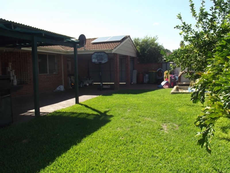 11 Symms Court, High Wycombe WA 6057