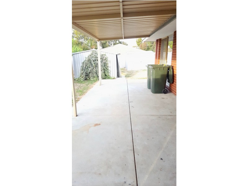 9 Waterlily Drive, Stratton WA 6056